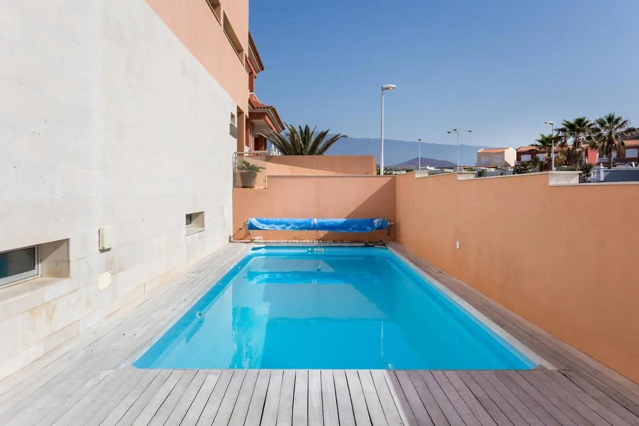 فيلا Modern House With Private Swimming Pool El Médano 0*,  إسبانيا